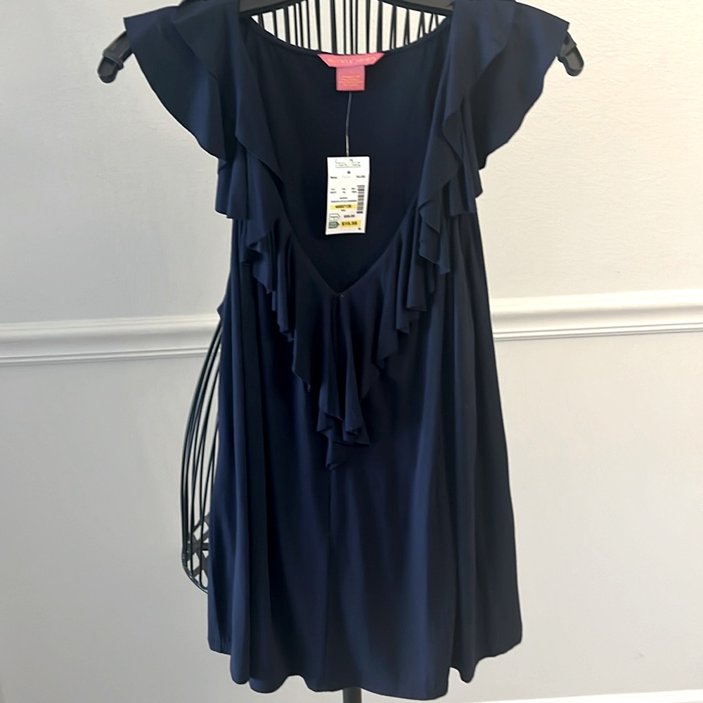 NWT Navy v-neck Ruffle blouse